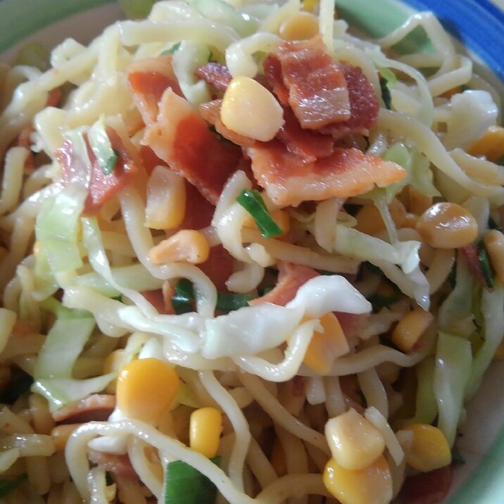 バター風味…塩焼きラーメン